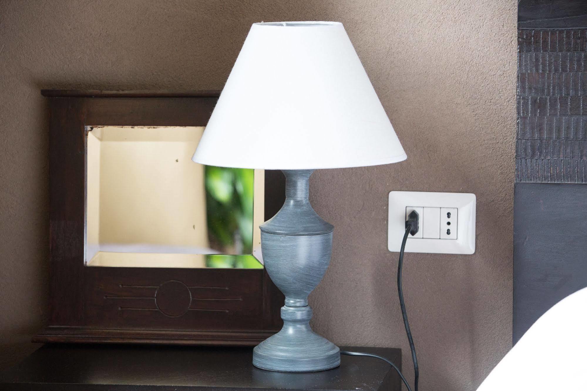 Urban Pine Rooms ローマ エクステリア 写真